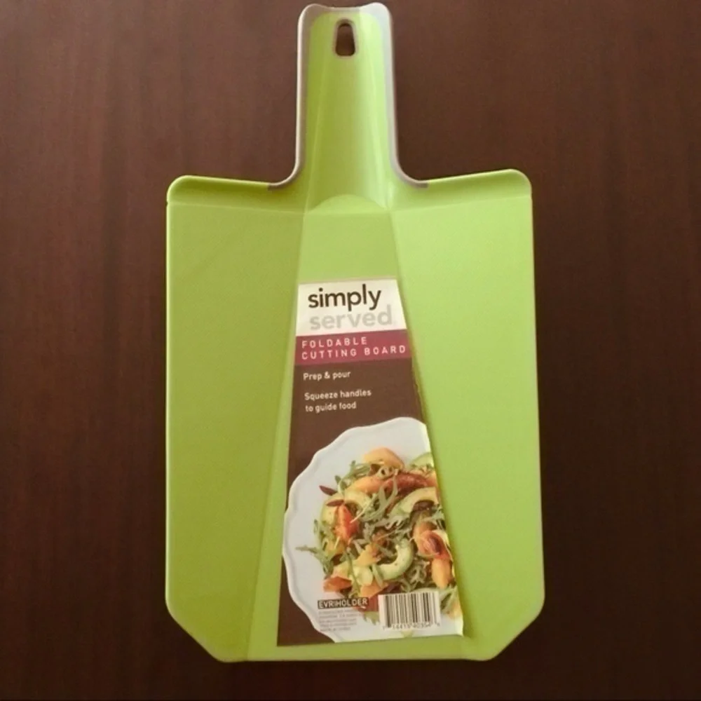 Simply Served Foldable Cutting Board - NWT